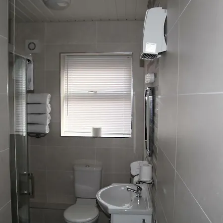 Wild Atlantic 65 Burnside Apartment