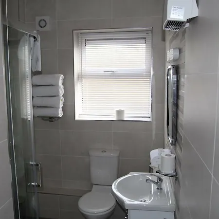 Wild Atlantic 65 Burnside Apartment *
