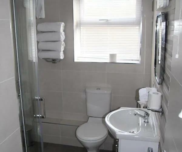 Wild Atlantic 65 Burnside Apartman *